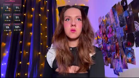 Snapshot of violettmo0n chatting on March 2026 02:02:01 AM Next stream 1522026 400 GMT 3 online show from March 2026 02:02:01 AM