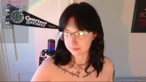 Snapshot of violetwinter666 chatting on March 2025 03:07:02 PM Violet Winter  indie sleaze goth girl next door online show from March 2025 03:07:02 PM