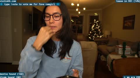 Snapshot of violishh chatting on December 2024 03:11:02 AM follow me on twitter violishh and ig violishh online show from December 2024 03:11:02 AM