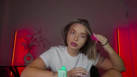 Violla online show from October 2025 10:17:02 AM