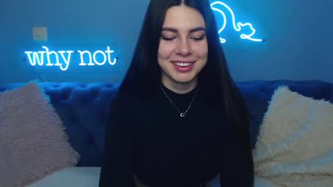 viollinalv online show from February 2025 05:53:02 AM