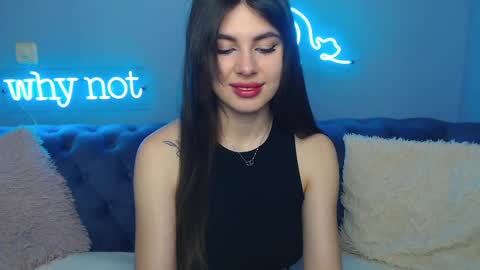 viollinalv online show from February 2025 05:40:01 AM