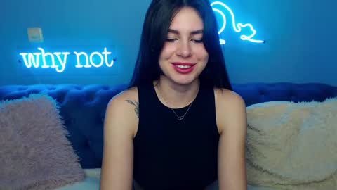 viollinalv online show from March 2025 11:39:02 AM