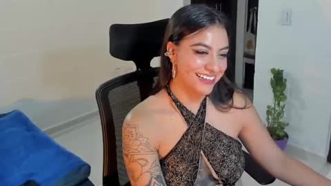 Lu online show from January 2025 12:17:02 AM