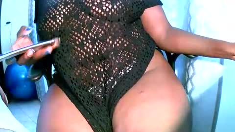 Snapshot of virtual_wifey chatting on February 2025 03:05:02 PM Your Virtual Wife online show from February 2025 03:05:02 PM