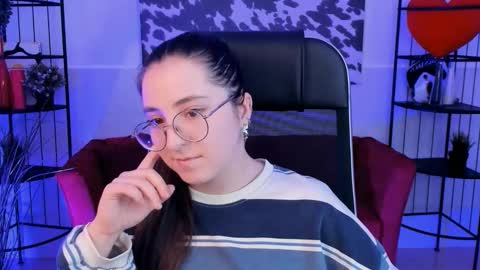 your love online show from September 2025 04:38:02 AM