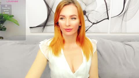 Snapshot of vita_flowen chatting on February 2025 07:07:02 AM Vita online show from February 2025 07:07:02 AM