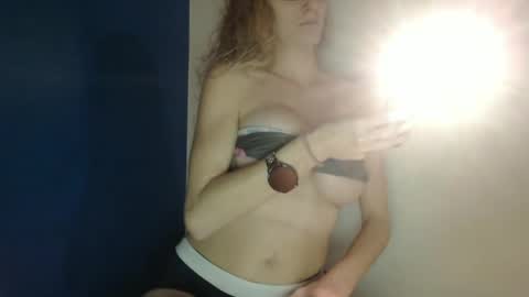 Snapshot of vitanibaby1 chatting on January 2025 03:34:02 AM vitanibaby1 online show from January 2025 03:34:02 AM