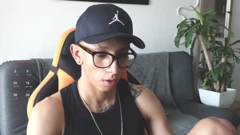 VITO BENZ online show from October 2025 01:13:01 PM