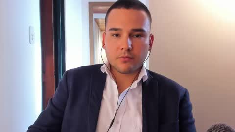 Vito Ferrer online show from February 2025 10:01:01 PM