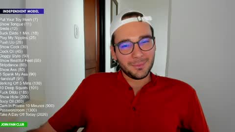 Vito Ferrer online show from June 2026 10:33:02 PM