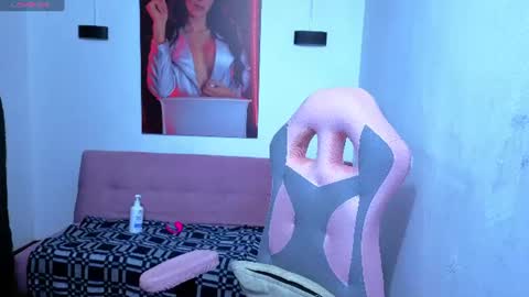 VITTORIA  online show from July 2026 11:01:02 AM