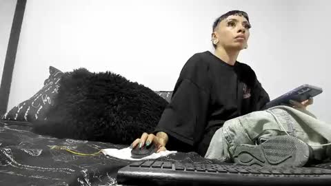 Snapshot of vivi_honey_ chatting on February 2025 02:35:02 AM IGkarol navarret3 online show from February 2025 02:35:02 AM