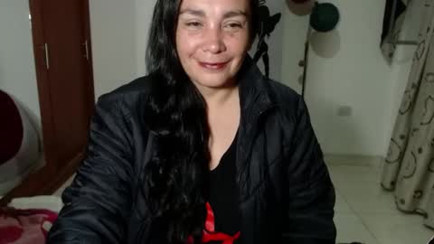 vivian_milf_paint online show from October 2025 03:14:02 AM
