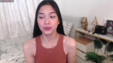 Vivian online show from January 2026 01:41:02 AM