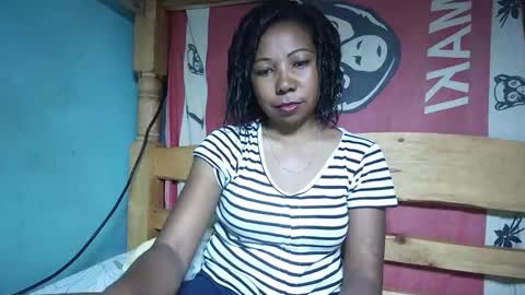 Snapshot of viviane0812 chatting on March 2025 03:48:02 PM viviane0812 online show from March 2025 03:48:02 PM