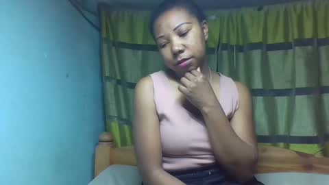 Snapshot of viviane0812 chatting on September 2025 04:01:02 PM viviane0812 online show from September 2025 04:01:02 PM