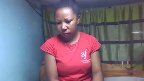 Snapshot of viviane0812 chatting on October 2025 09:42:02 AM viviane0812 online show from October 2025 09:42:02 AM