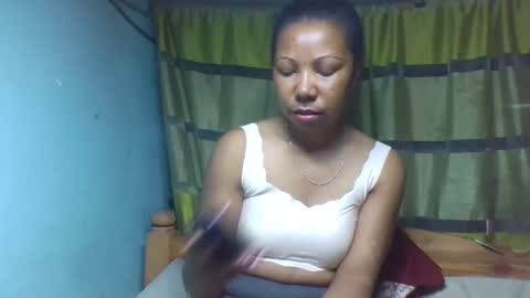 Snapshot of viviane0812 chatting on November 2025 01:44:02 PM viviane0812 online show from November 2025 01:44:02 PM