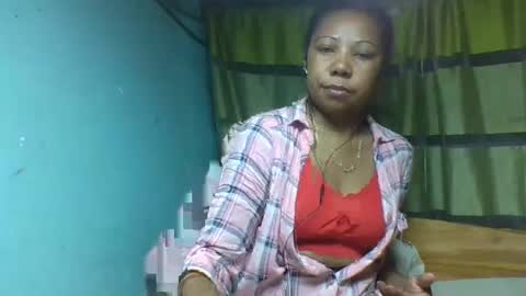Snapshot of viviane0812 chatting on November 2025 12:54:02 AM viviane0812 online show from November 2025 12:54:02 AM