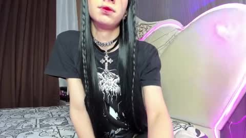 Vivian online show from February 2025 03:13:02 AM