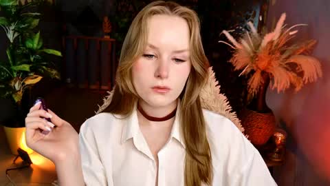 Vivien online show from May 2026 05:13:01 AM