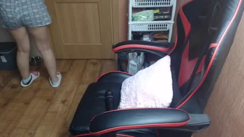 Eva online show from December 2024 11:03:01 PM