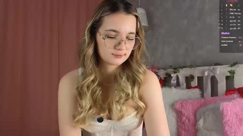 Snapshot of vivyboo111 chatting on January 2026 07:05:02 PM vivyboo111 online show from January 2026 07:05:02 PM