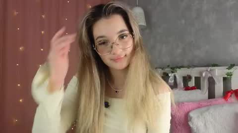 Snapshot of vivyboo111 chatting on January 2026 08:25:02 PM vivyboo111 online show from January 2026 08:25:02 PM