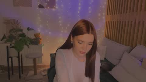 Sofia online show from February 2026 07:30:02 PM