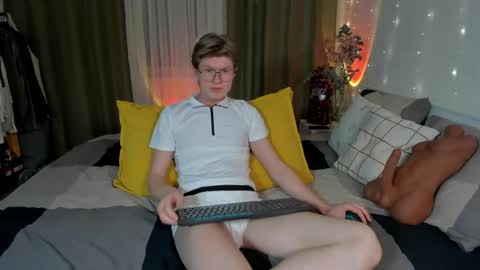 Vlad Dinovich online show from February 2025 05:09:01 PM