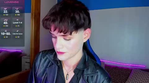 Snapshot of vladhellsing4 chatting on February 2025 03:40:01 PM Vlad online show from February 2025 03:40:01 PM