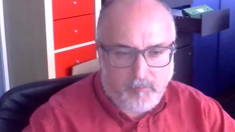 Snapshot of volpi72 chatting on April 2026 11:05:02 AM volpi72 online show from April 2026 11:05:02 AM
