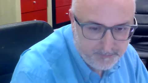 Snapshot of volpi72 chatting on May 2026 06:58:01 PM volpi72 online show from May 2026 06:58:01 PM