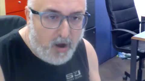 Snapshot of volpi72 chatting on June 2026 06:30:01 PM volpi72 online show from June 2026 06:30:01 PM