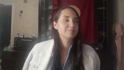 voulezvous_angel online show from October 2025 04:09:02 PM