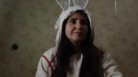 voulezvous_angel online show from April 2026 06:02:01 PM