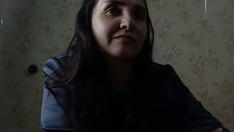 voulezvous_angel online show from April 2026 05:42:02 PM