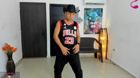 voyeurism_guys online show from November 2025 11:02:01 PM