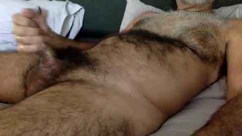Snapshot of vpc chatting on May 2026 09:52:01 PM Enjoy guys of all ages if you are not on cam please dont ask for requests if i dont respond dont think im ignoring you i online show from May 2026 09:52:01 PM