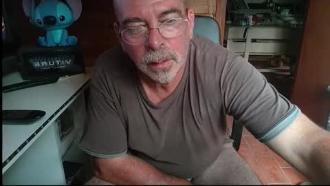 oscar online show from September 2025 02:06:02 PM