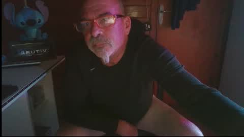 oscar online show from November 2025 08:03:01 PM