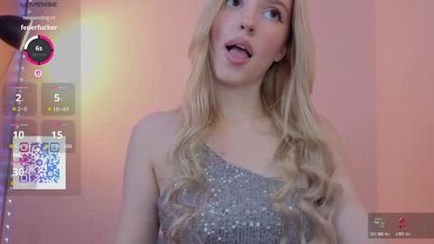 Snapshot of w_pickmebabby_w chatting on November 2025 08:10:01 PM w_pickmebabby_w online show from November 2025 08:10:01 PM