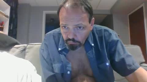 walker033 online show from September 2025 02:34:02 AM