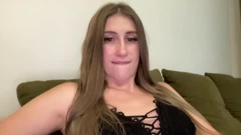 Snapshot of walkiria19 chatting on June 2026 07:20:01 PM walkiria19 online show from June 2026 07:20:01 PM