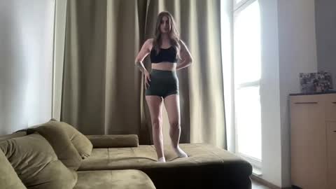 Snapshot of walkiria19 chatting on July 2026 01:17:01 PM walkiria19 online show from July 2026 01:17:01 PM