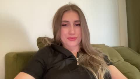 Snapshot of walkiria19 chatting on July 2026 06:46:02 PM walkiria19 online show from July 2026 06:46:02 PM