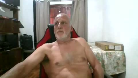 Snapshot of walmen20222 chatting on July 2026 04:36:01 PM walmen20222 online show from July 2026 04:36:01 PM