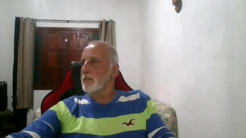 Snapshot of walmen20222 chatting on July 2026 10:45:01 PM walmen20222 online show from July 2026 10:45:01 PM