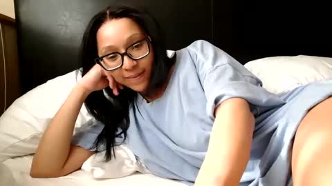 Snapshot of wanderlustgaal chatting on February 2026 05:30:01 PM wanderlustgaal online show from February 2026 05:30:01 PM